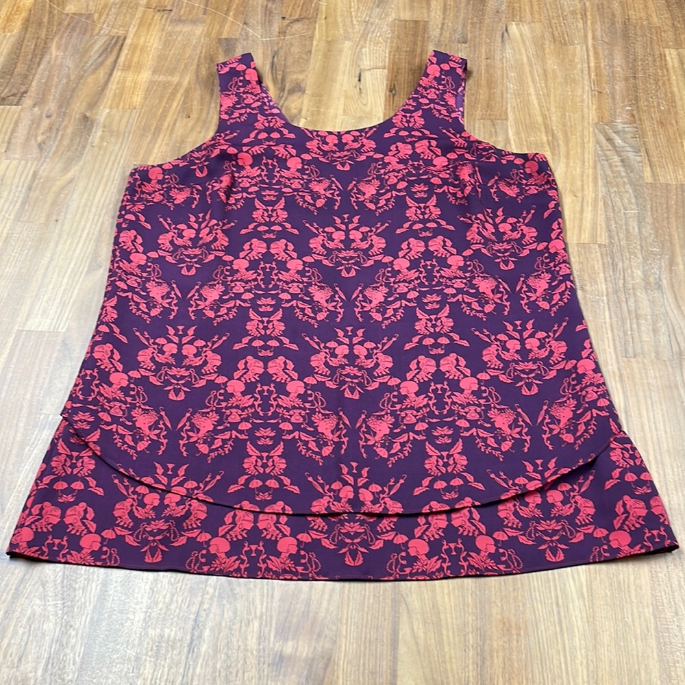 Cabi red & purple sleeveless layered cameo top